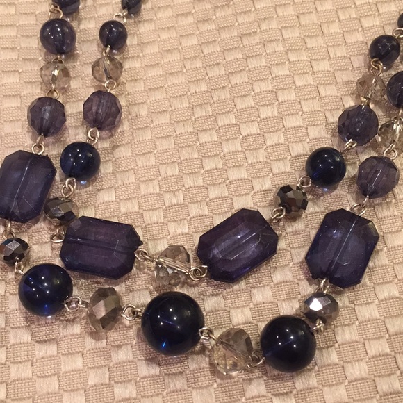 Blue and white beaded necklace from NY and Co. - Picture 2 of 3